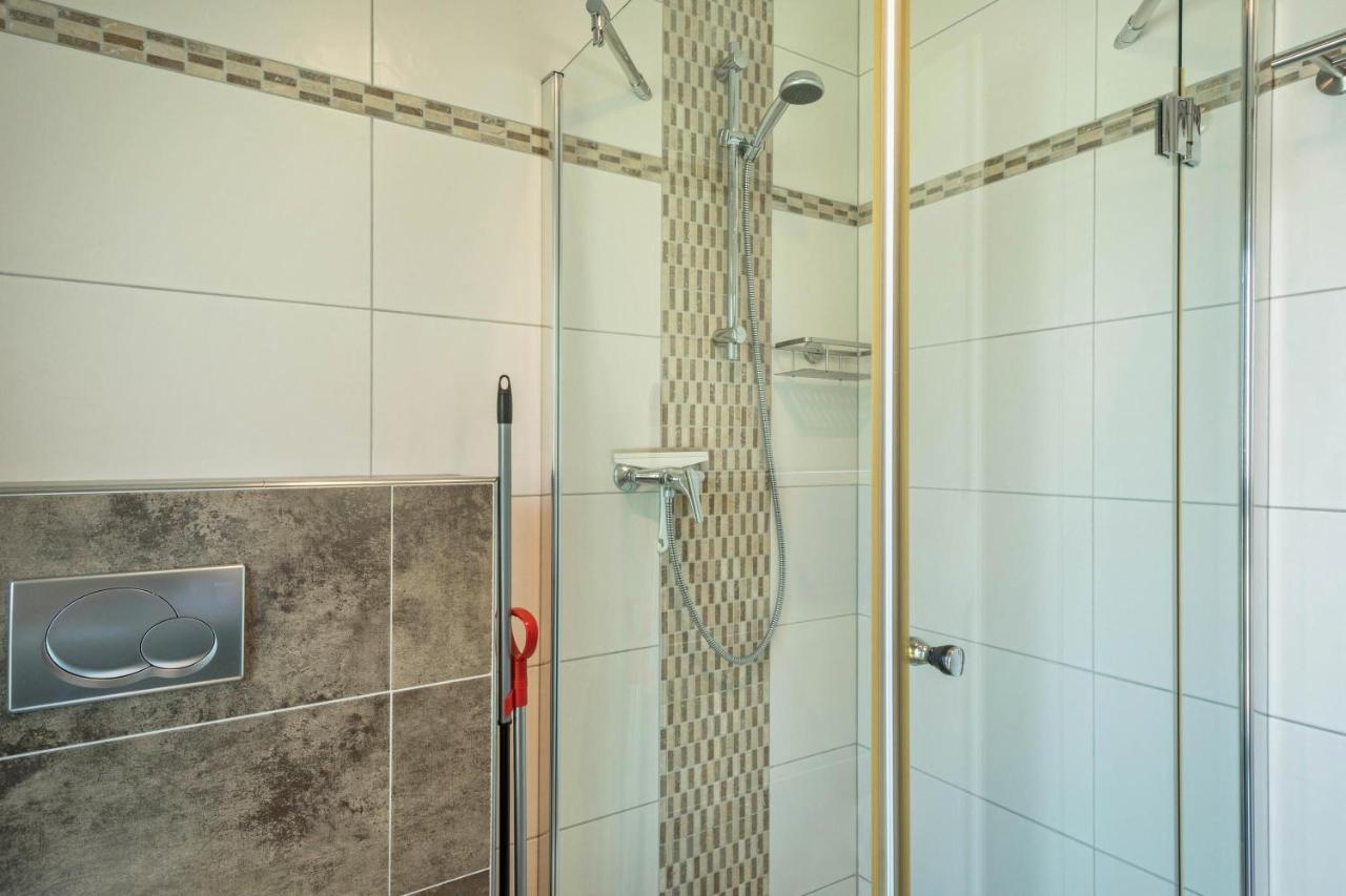 Apartment Mit Kaffeekueche Fuer Zwei Meersburg Kültér fotó
